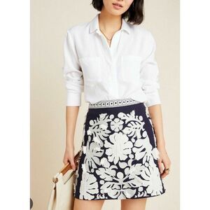 Anthropologie MAEVE  MINI SKIRT  NAVY BLUE WHITE Liesl Fringed Sz 2 Embroidered